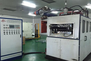 液壓成型機(jī)